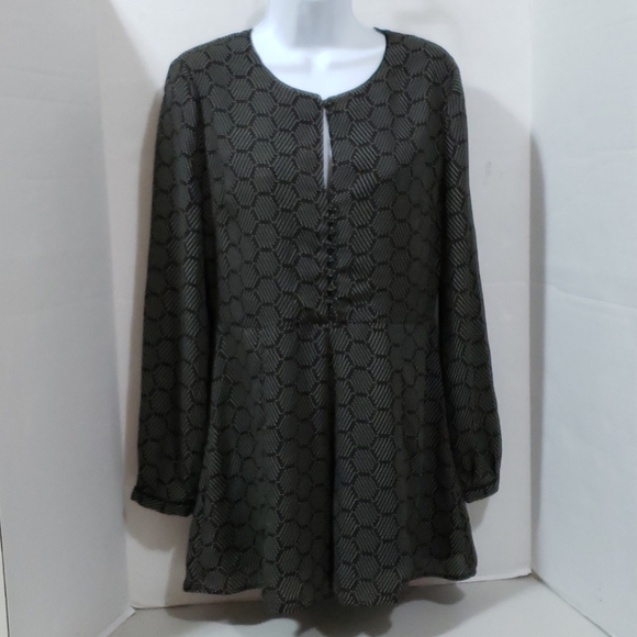 Anthropologie Harlyn Long Sleeve romper - Picture 5 of 16